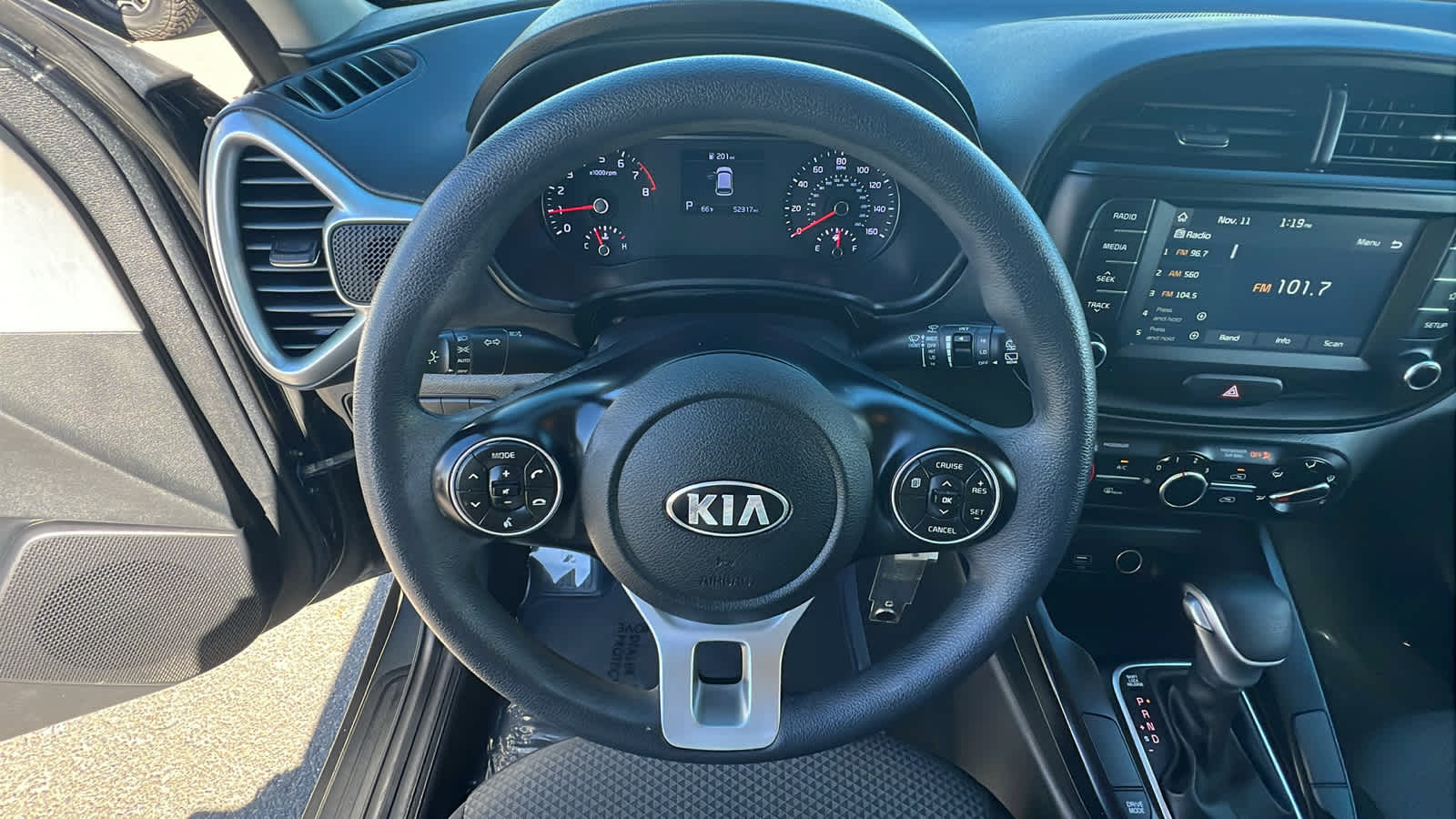 Thumbnail: 2020 Kia Soul - 18