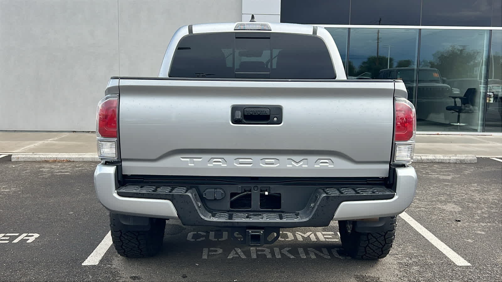Thumbnail: 2023 Toyota Tacoma - 6