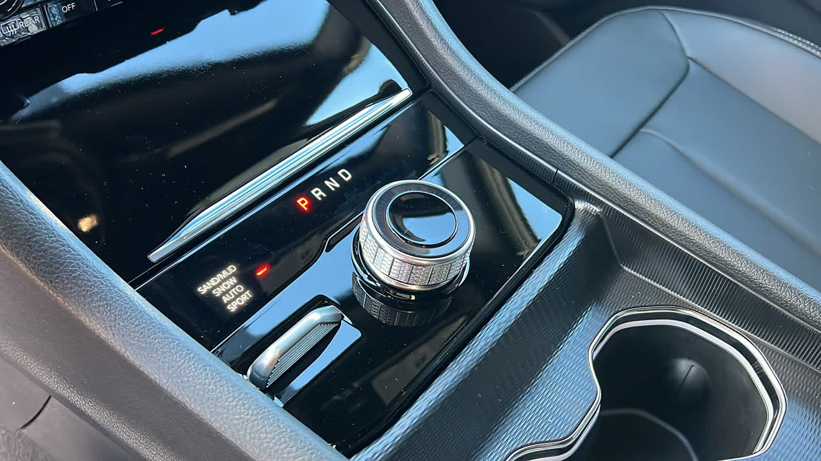 Thumbnail: 2025 Jeep Grand Cherokee - 13