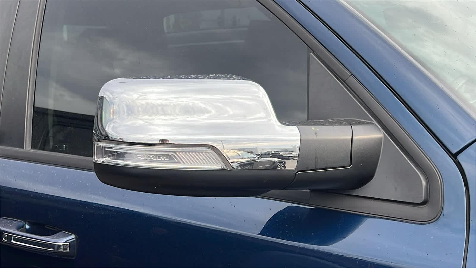 Thumbnail: 2022 RAM 1500 - 10