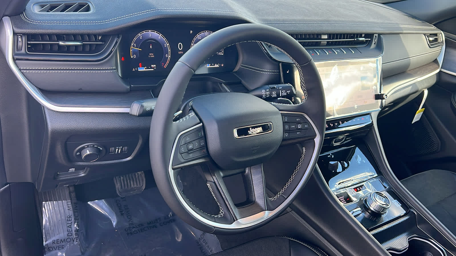 Thumbnail: 2026 Jeep Grand Cherokee L - 10