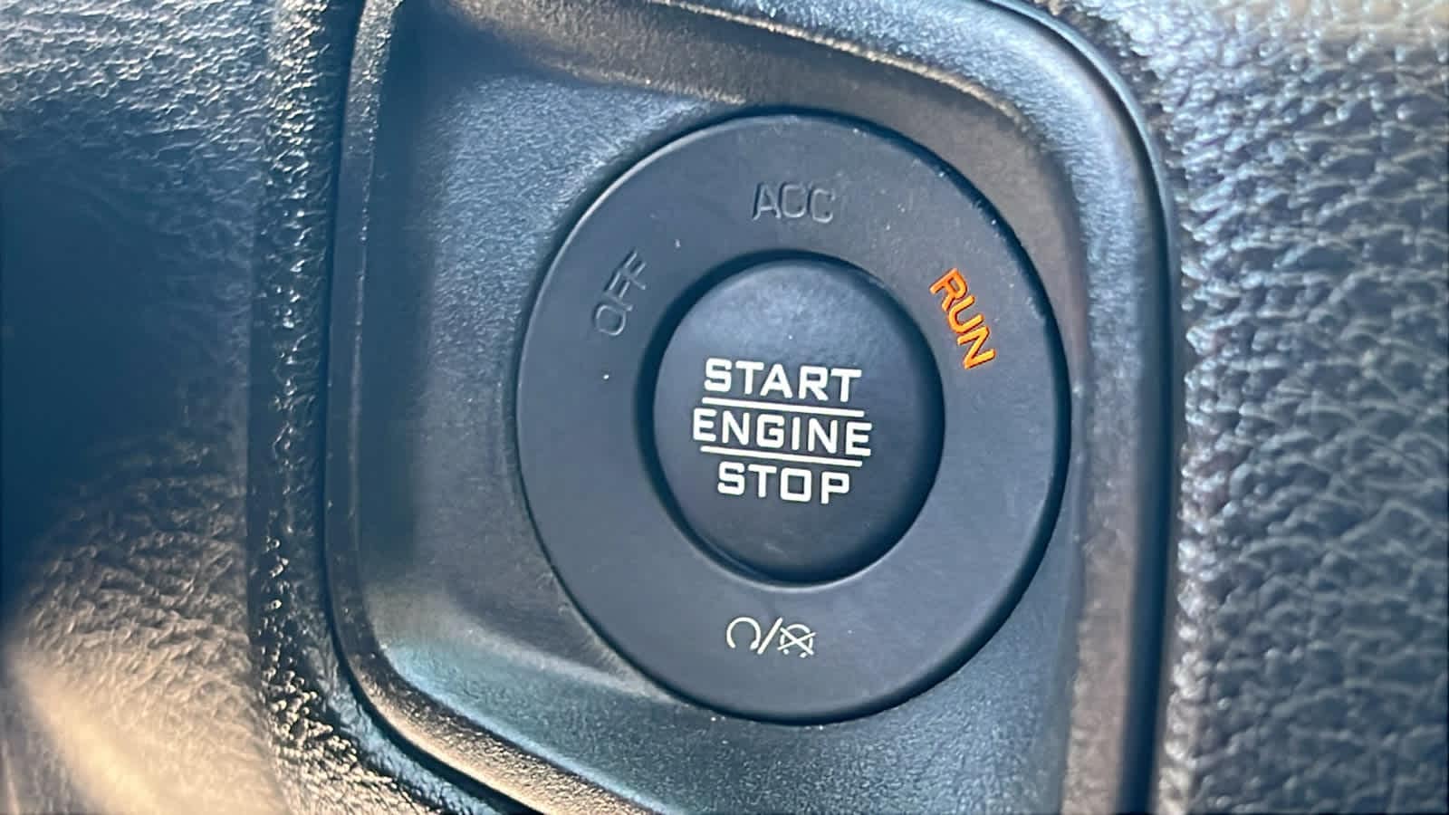 Thumbnail: 2024 Jeep Wrangler - 17