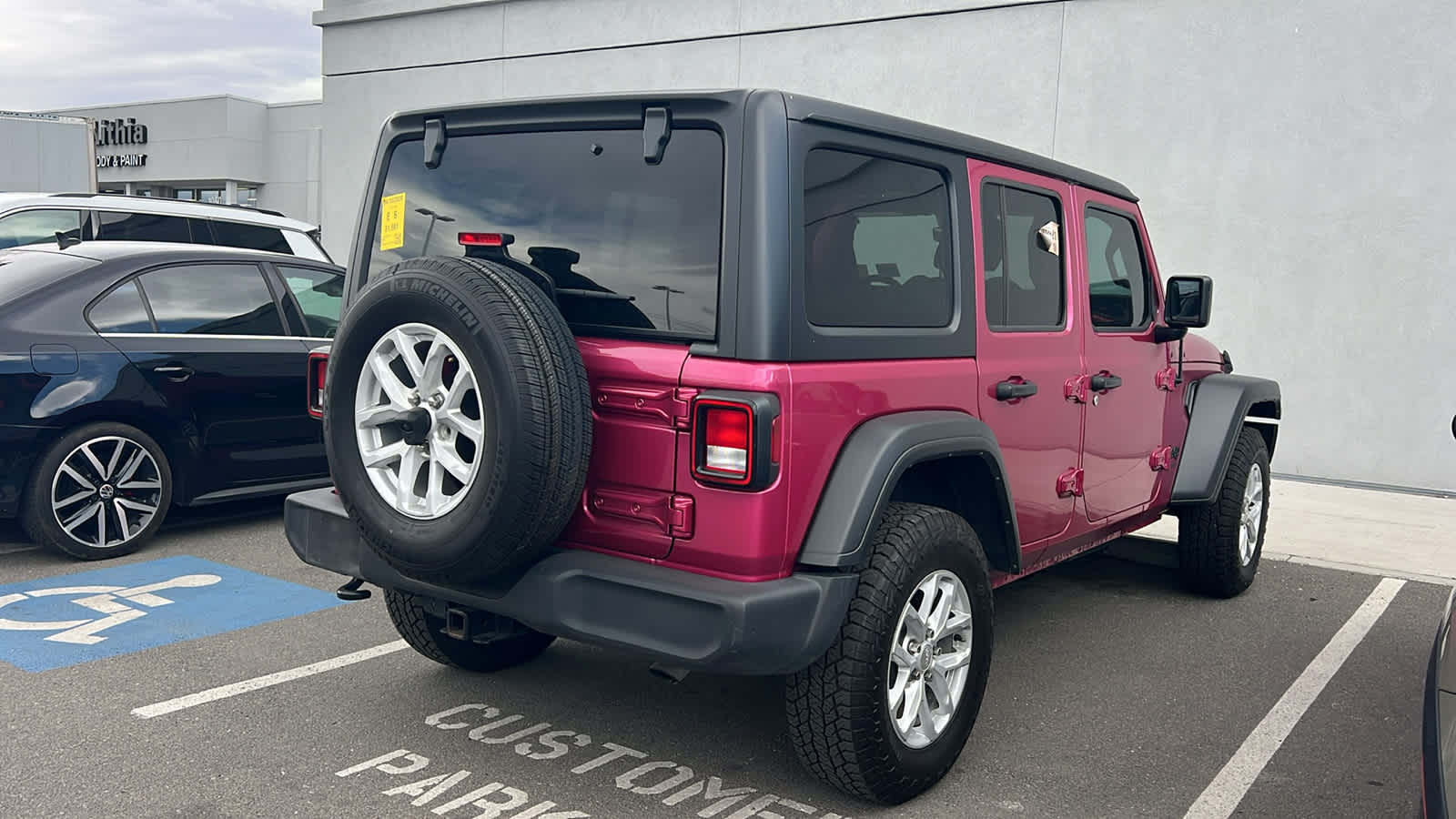 Thumbnail: 2022 Jeep Wrangler - 4