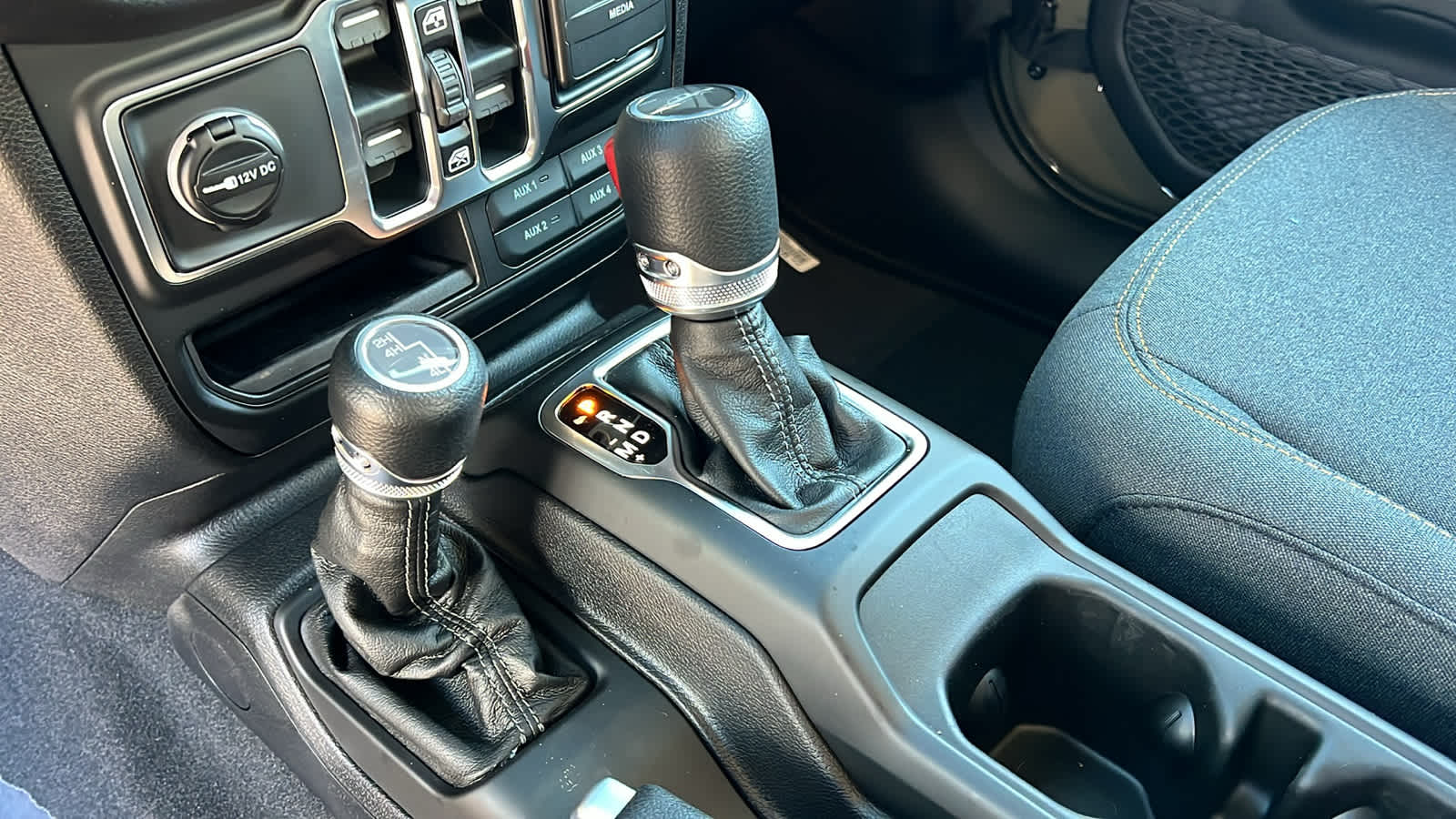 Thumbnail: 2026 Jeep Gladiator - 13