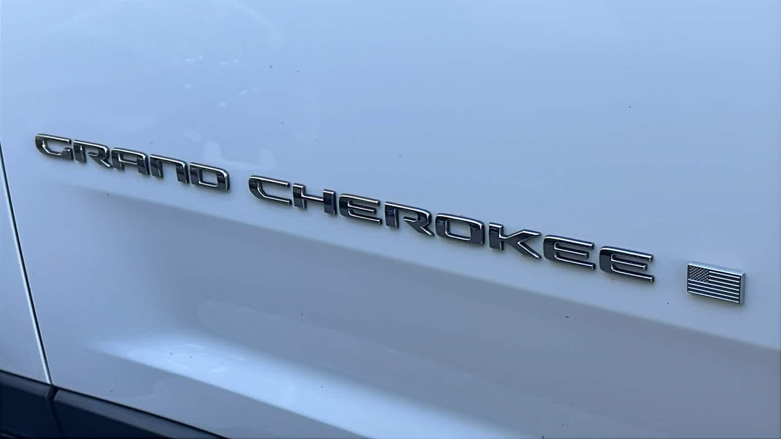 Thumbnail: 2022 Jeep Grand Cherokee - 8