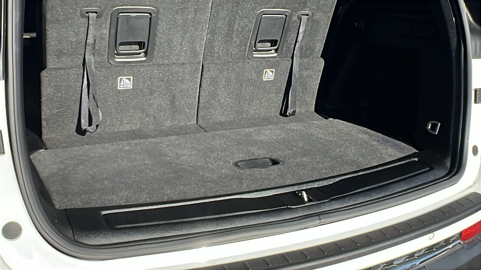 Thumbnail: 2013 Jeep Grand Cherokee - 27