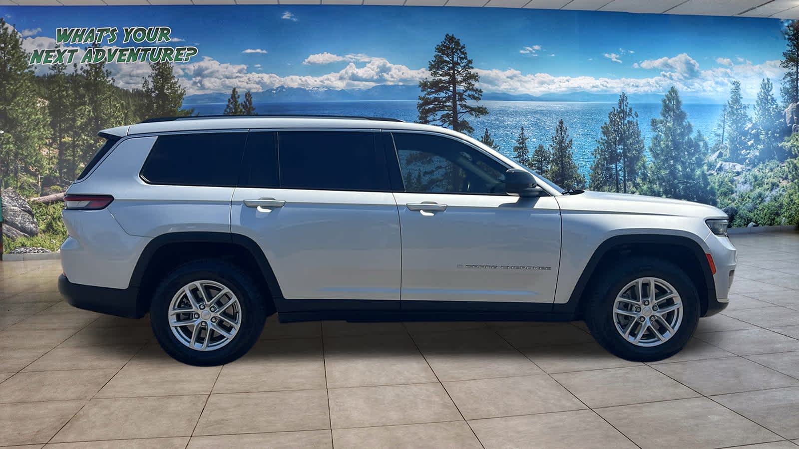 Thumbnail: 2021 Jeep Grand Cherokee L - 4