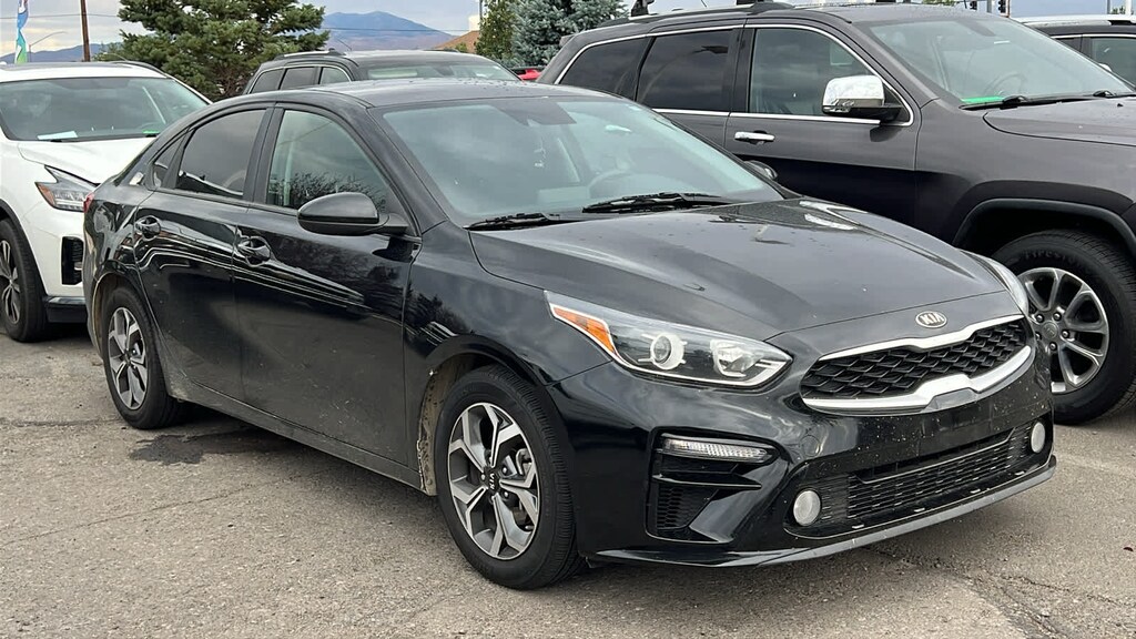 Used 2021 Kia Forte LXS Sedan