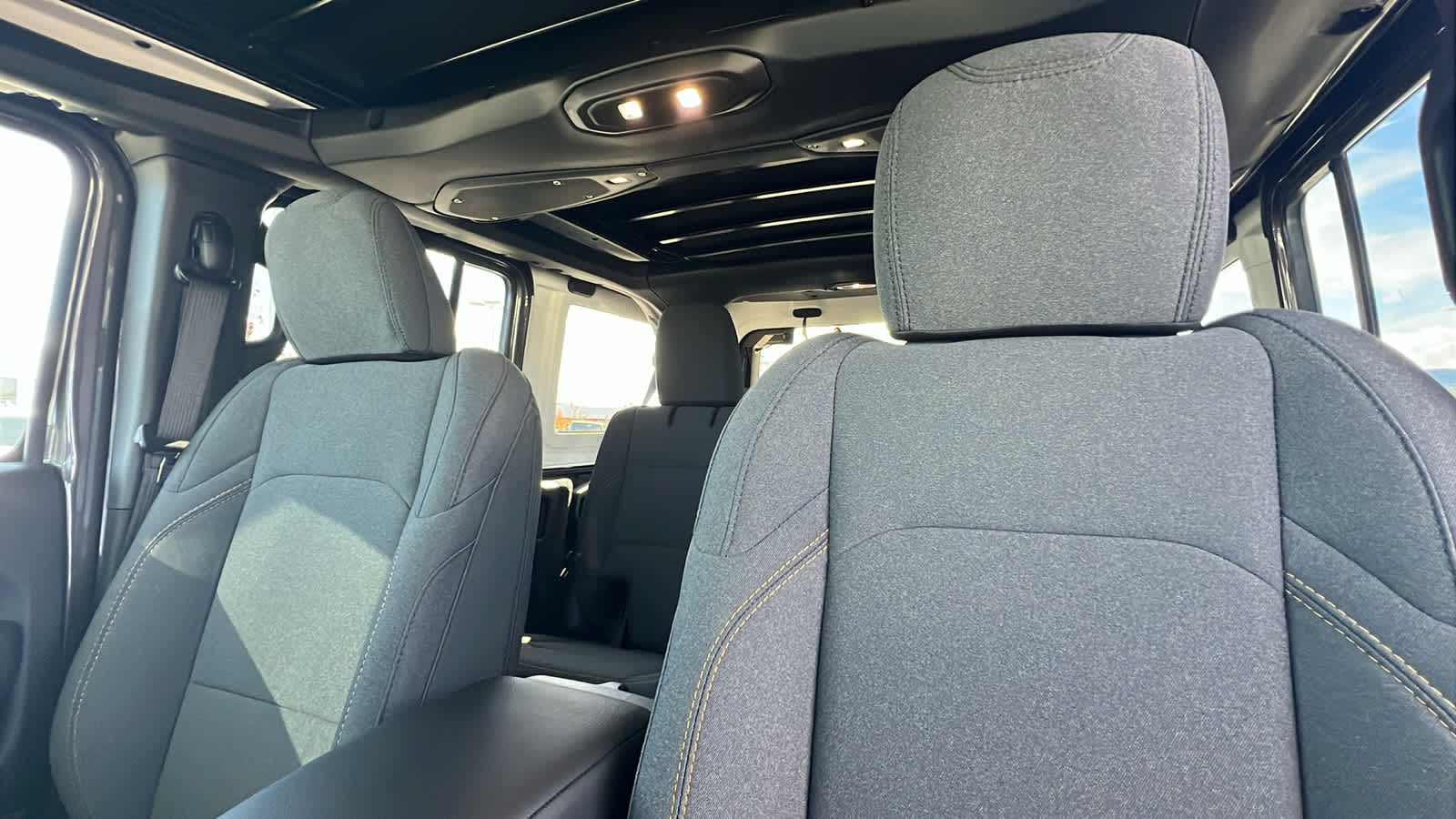 Thumbnail: 2026 Jeep Wrangler - 11