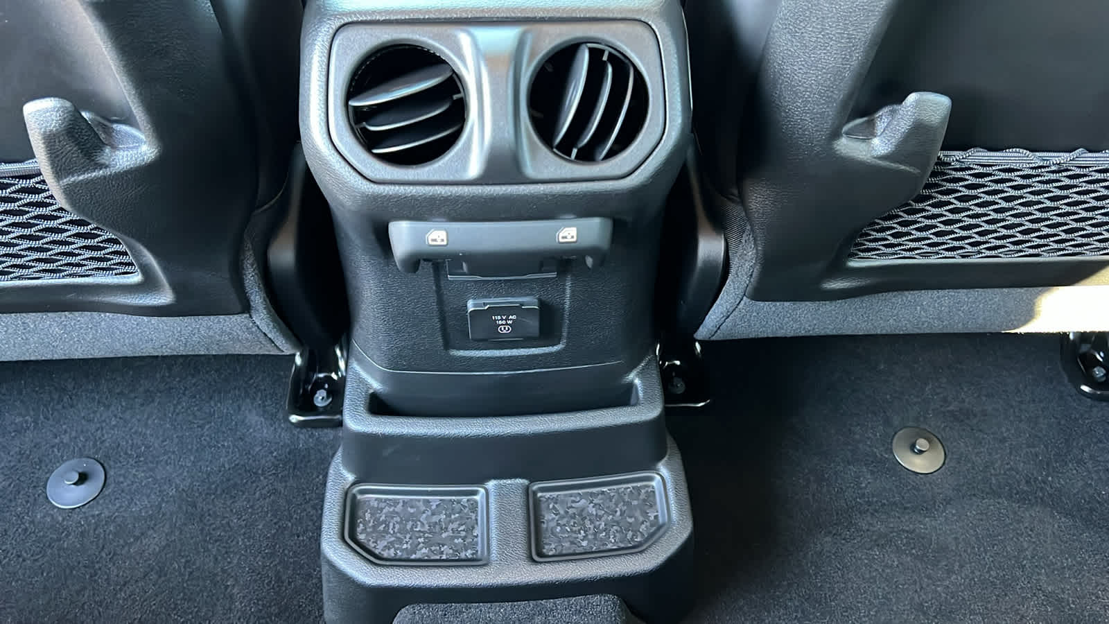 Thumbnail: 2026 Jeep Wrangler - 25