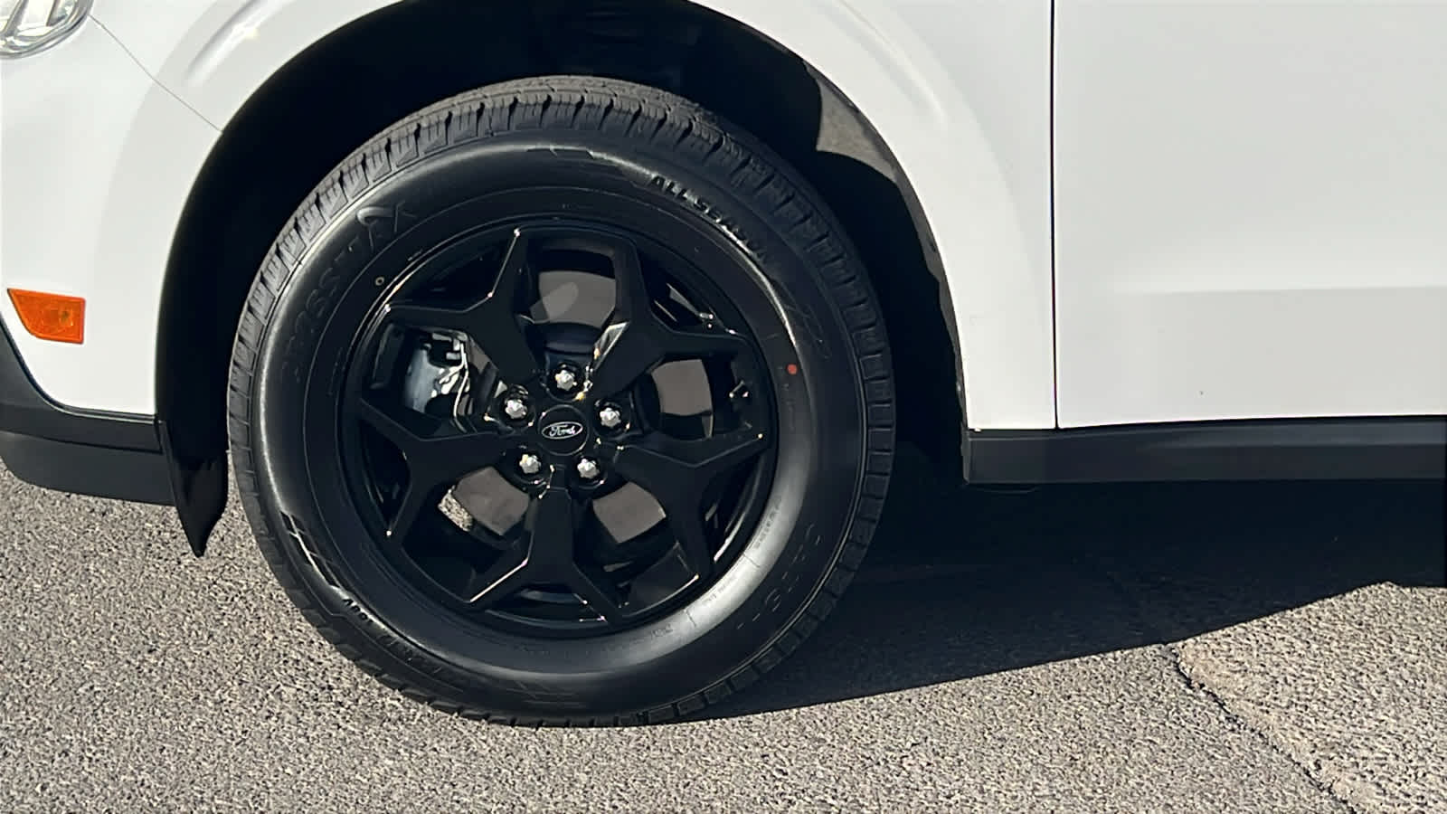 Thumbnail: 2022 Ford Maverick - 9