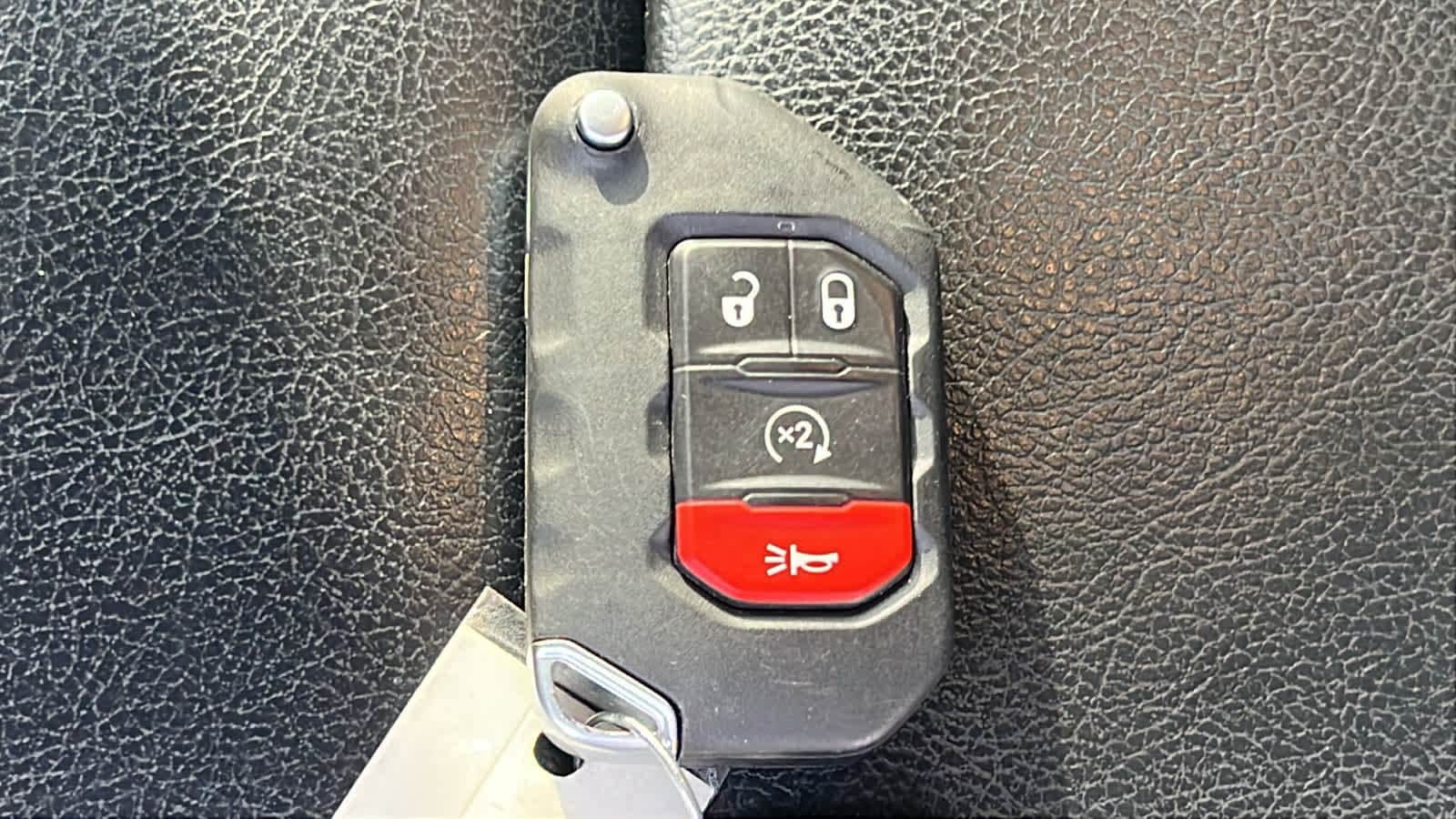 Thumbnail: 2023 Jeep Wrangler - 29