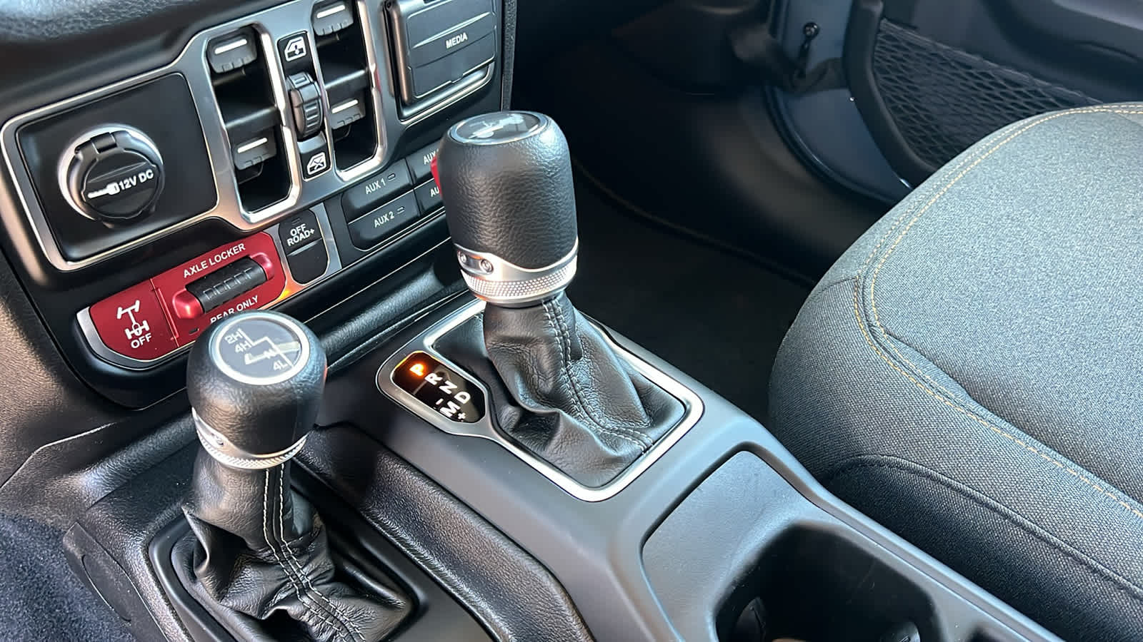 Thumbnail: 2026 Jeep Wrangler - 13