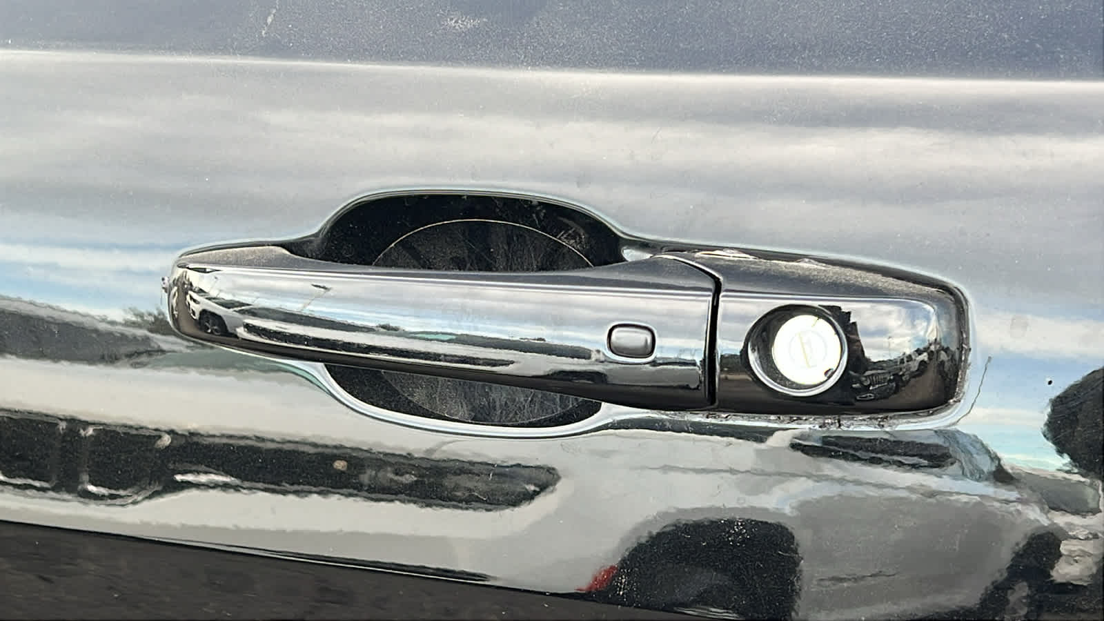 Thumbnail: 2020 Jeep Grand Cherokee - 9