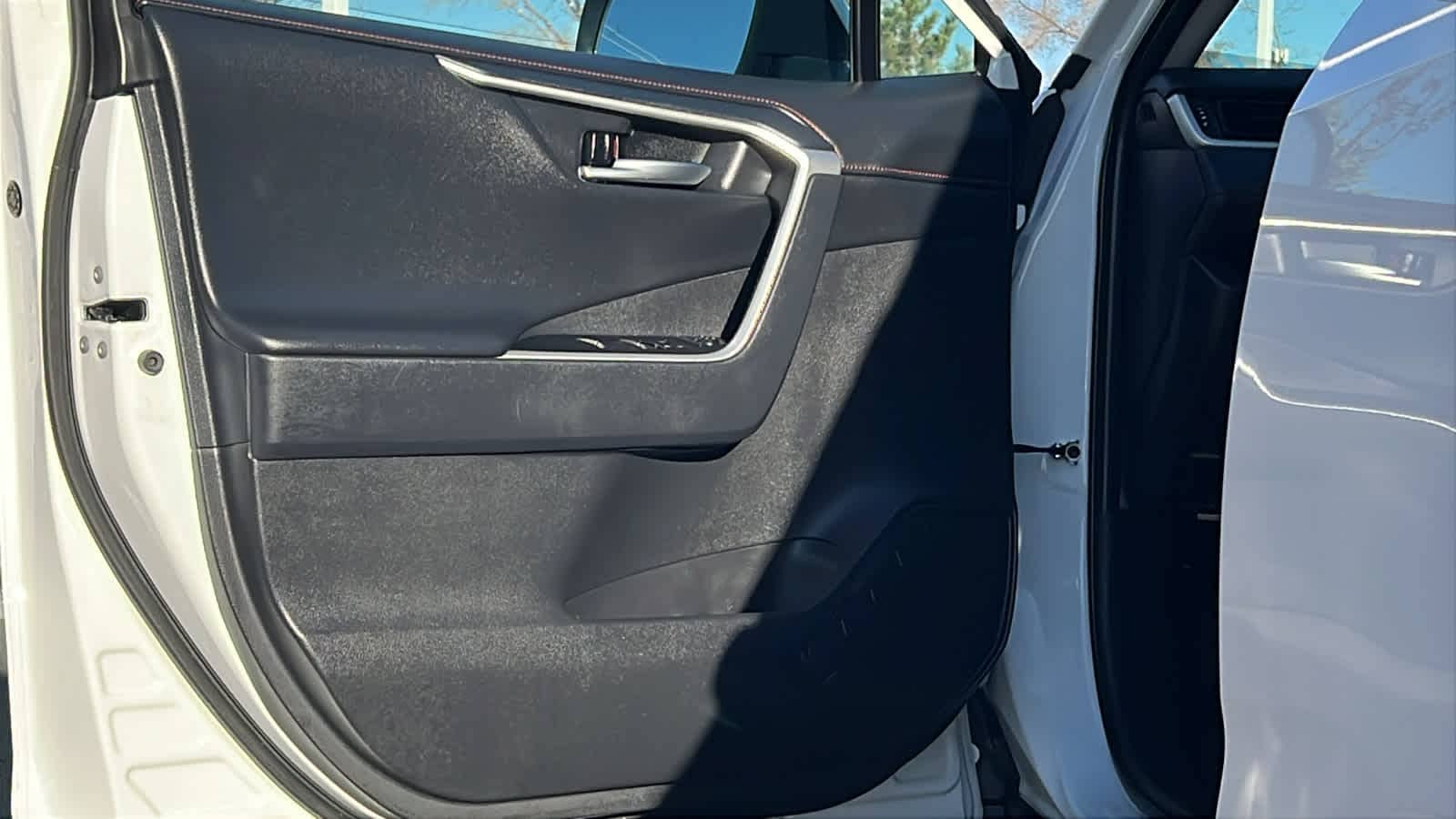 Thumbnail: 2024 Toyota RAV4 - 23