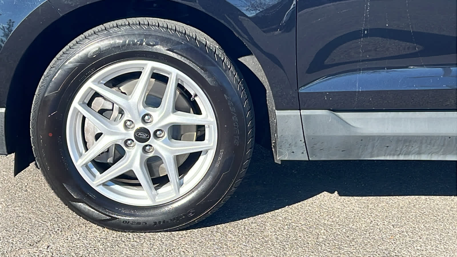 Thumbnail: 2023 Ford Edge - 9