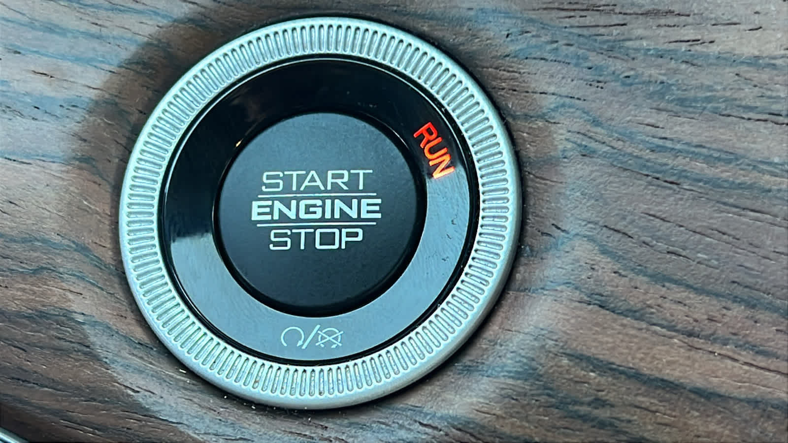 Thumbnail: 2022 Jeep Grand Cherokee - 17