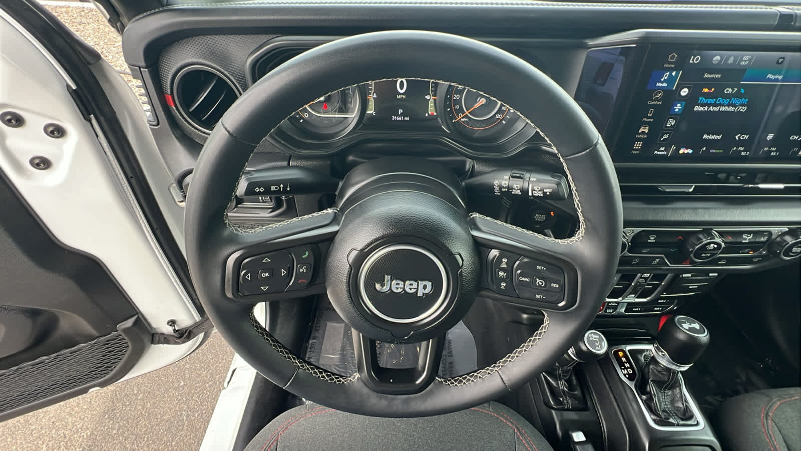 Thumbnail: 2025 Jeep Wrangler - 18