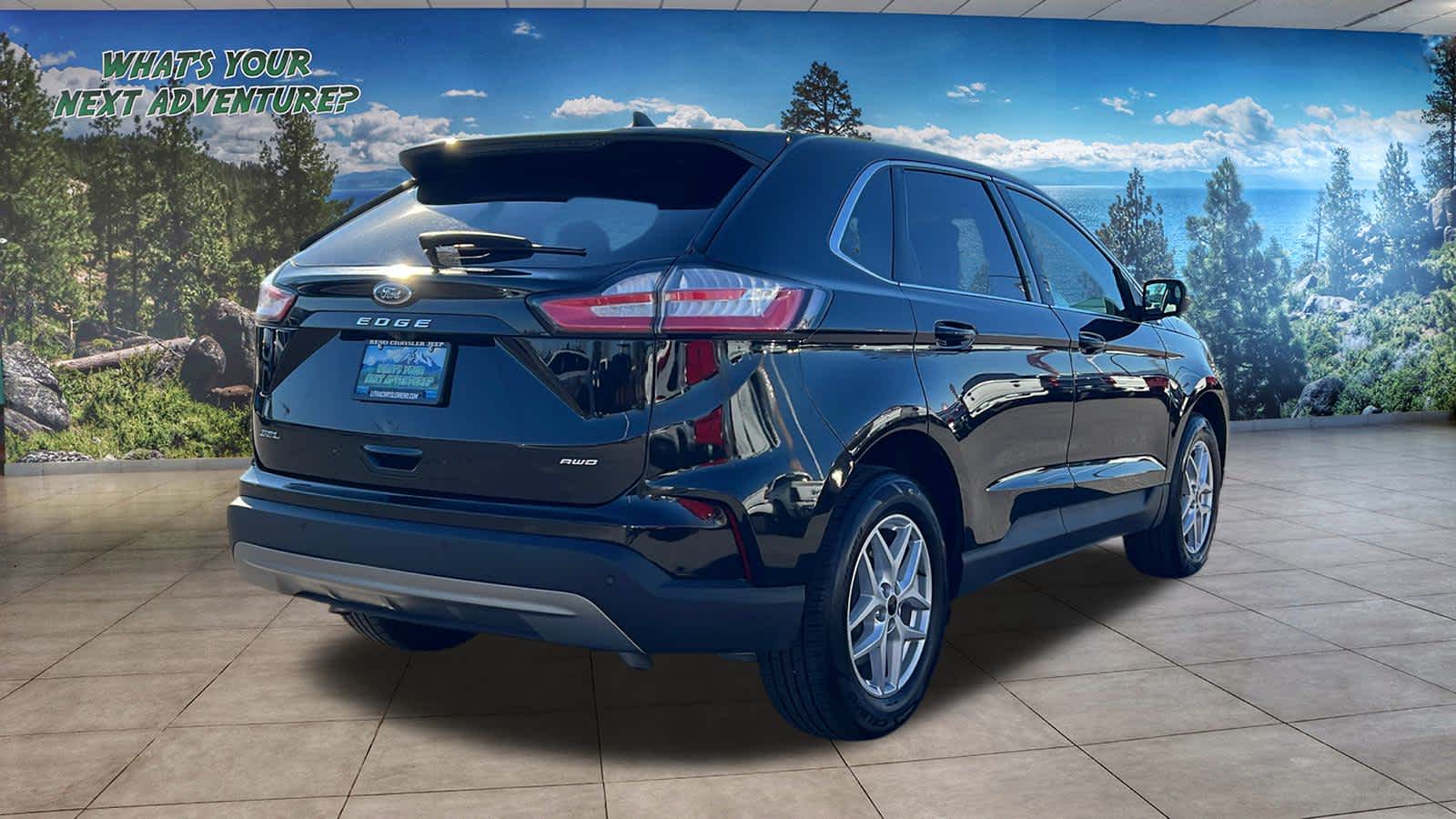 Thumbnail: 2023 Ford Edge - 5