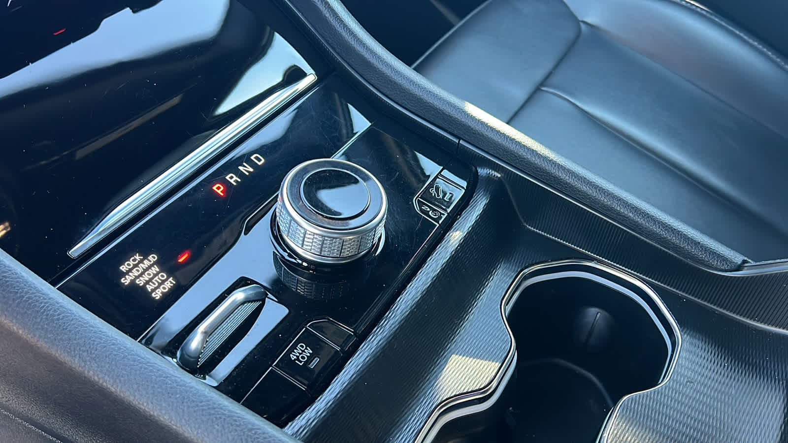 Thumbnail: 2024 Jeep Grand Cherokee - 13