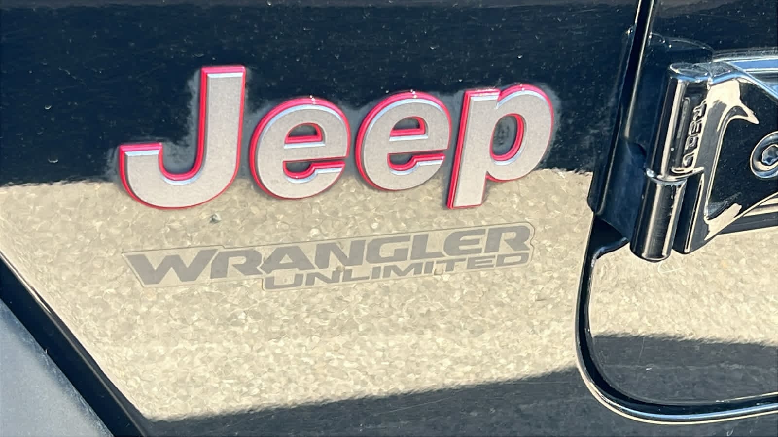 Thumbnail: 2022 Jeep Wrangler - 7