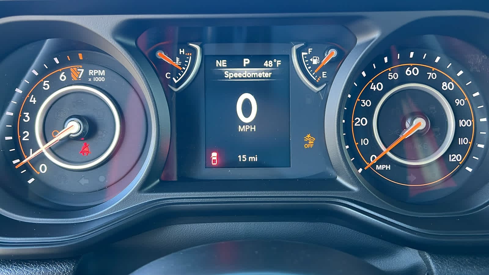 Thumbnail: 2026 Jeep Gladiator - 21