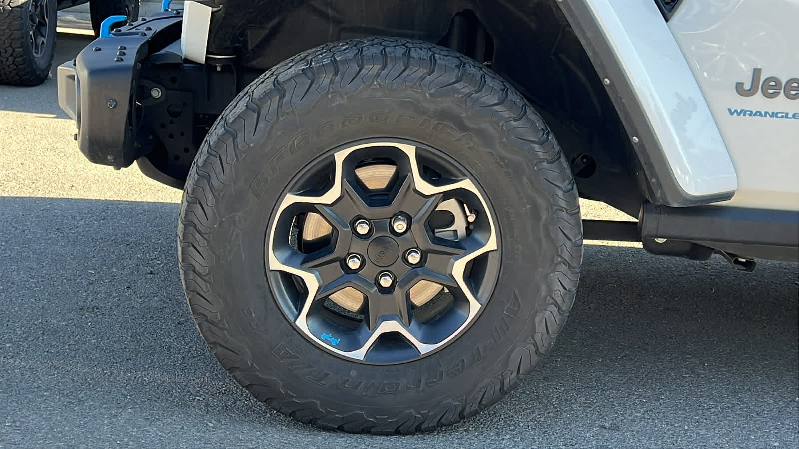Thumbnail: 2023 Jeep Wrangler - 4