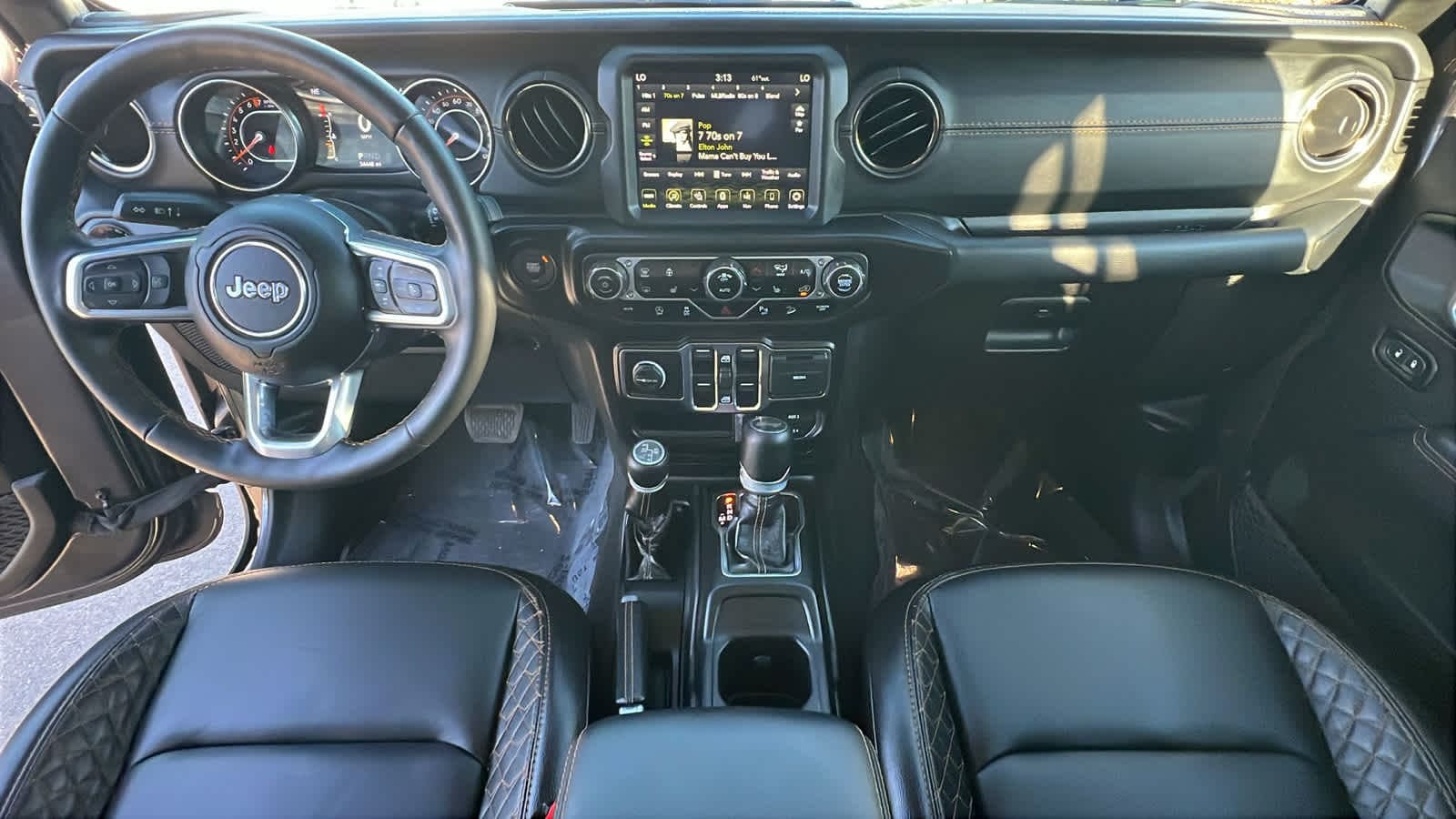 Thumbnail: 2021 Jeep Wrangler - 26