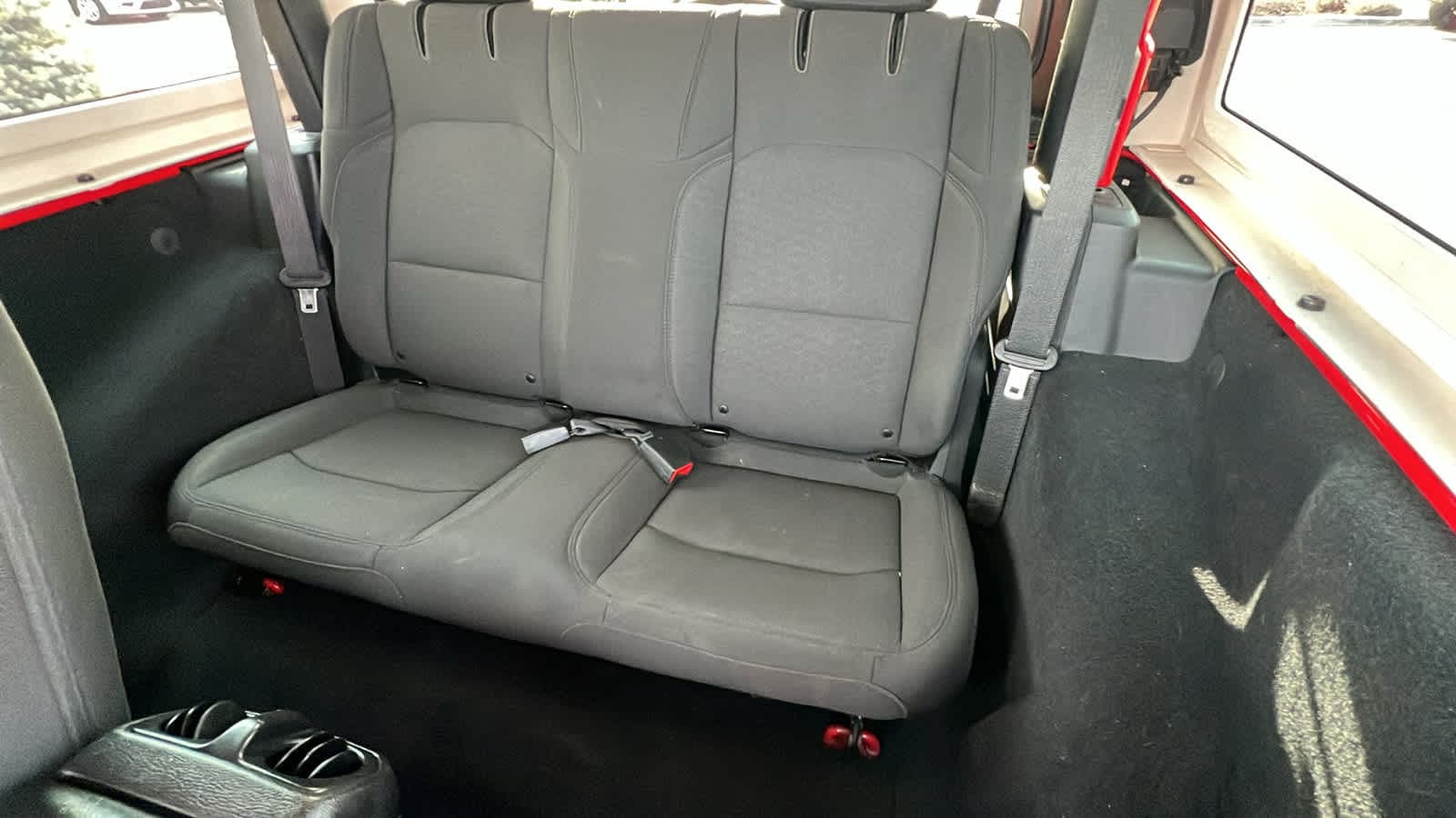 Thumbnail: 2019 Jeep Wrangler - 25