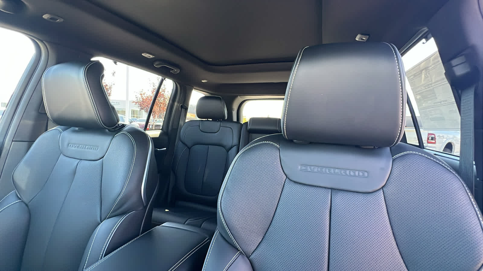 Thumbnail: 2025 Jeep Grand Cherokee - 11