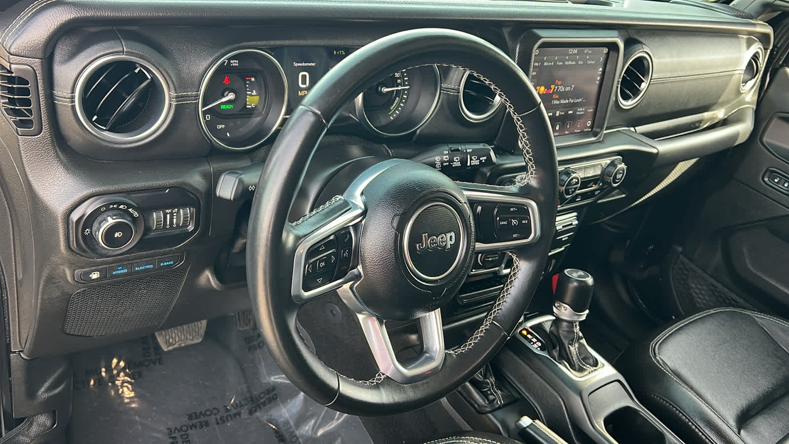 Thumbnail: 2021 Jeep Wrangler - 10