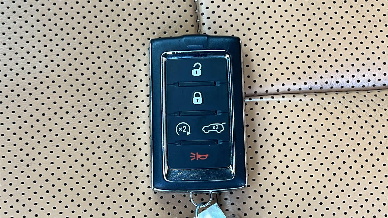 Thumbnail: 2021 Jeep Grand Cherokee L - 29