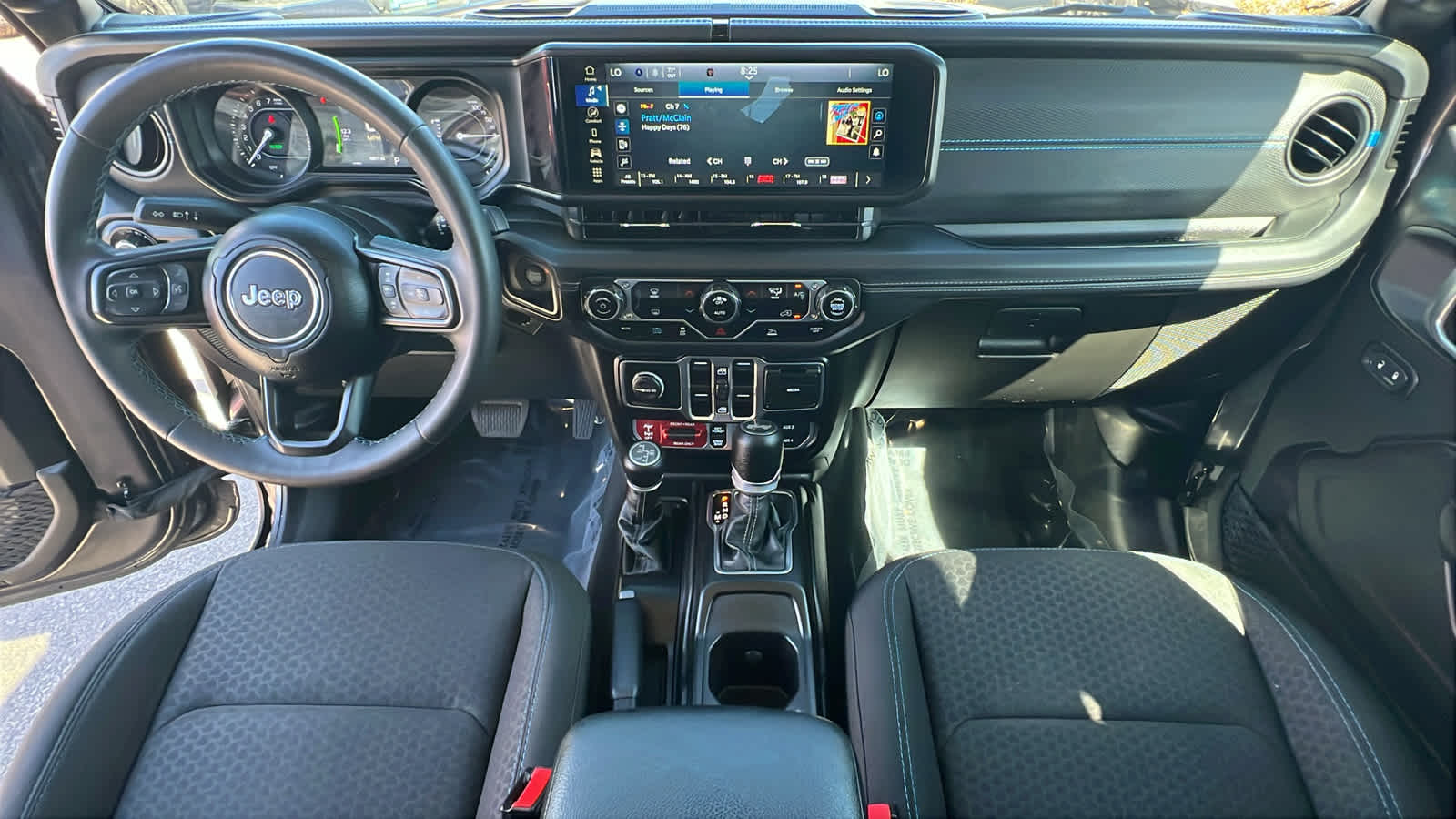 Thumbnail: 2024 Jeep Wrangler - 26