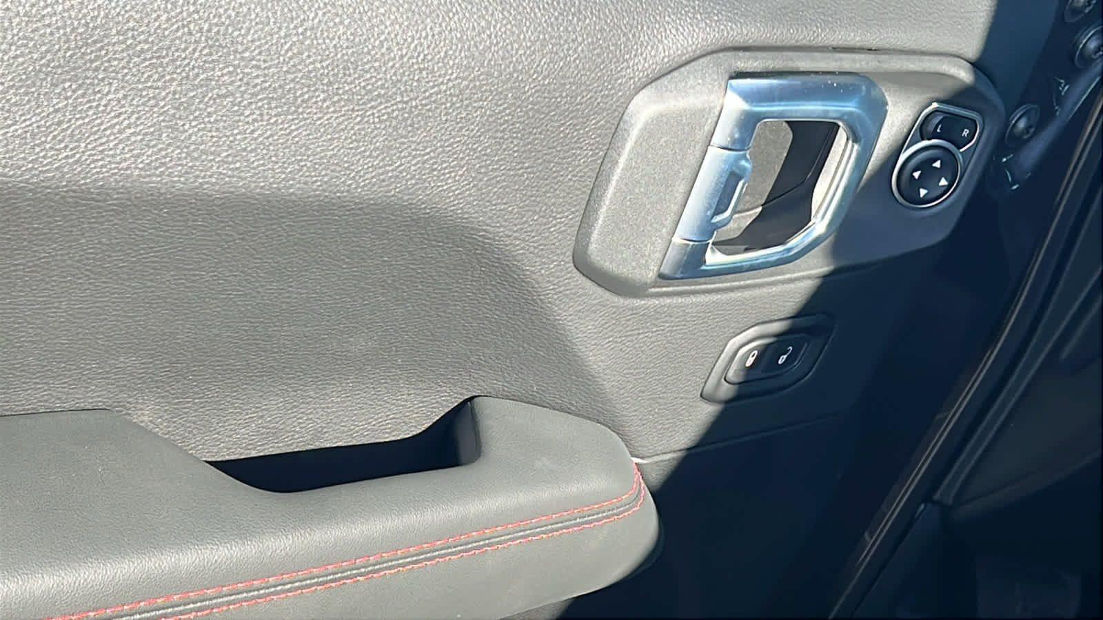 Thumbnail: 2026 Jeep Wrangler - 22