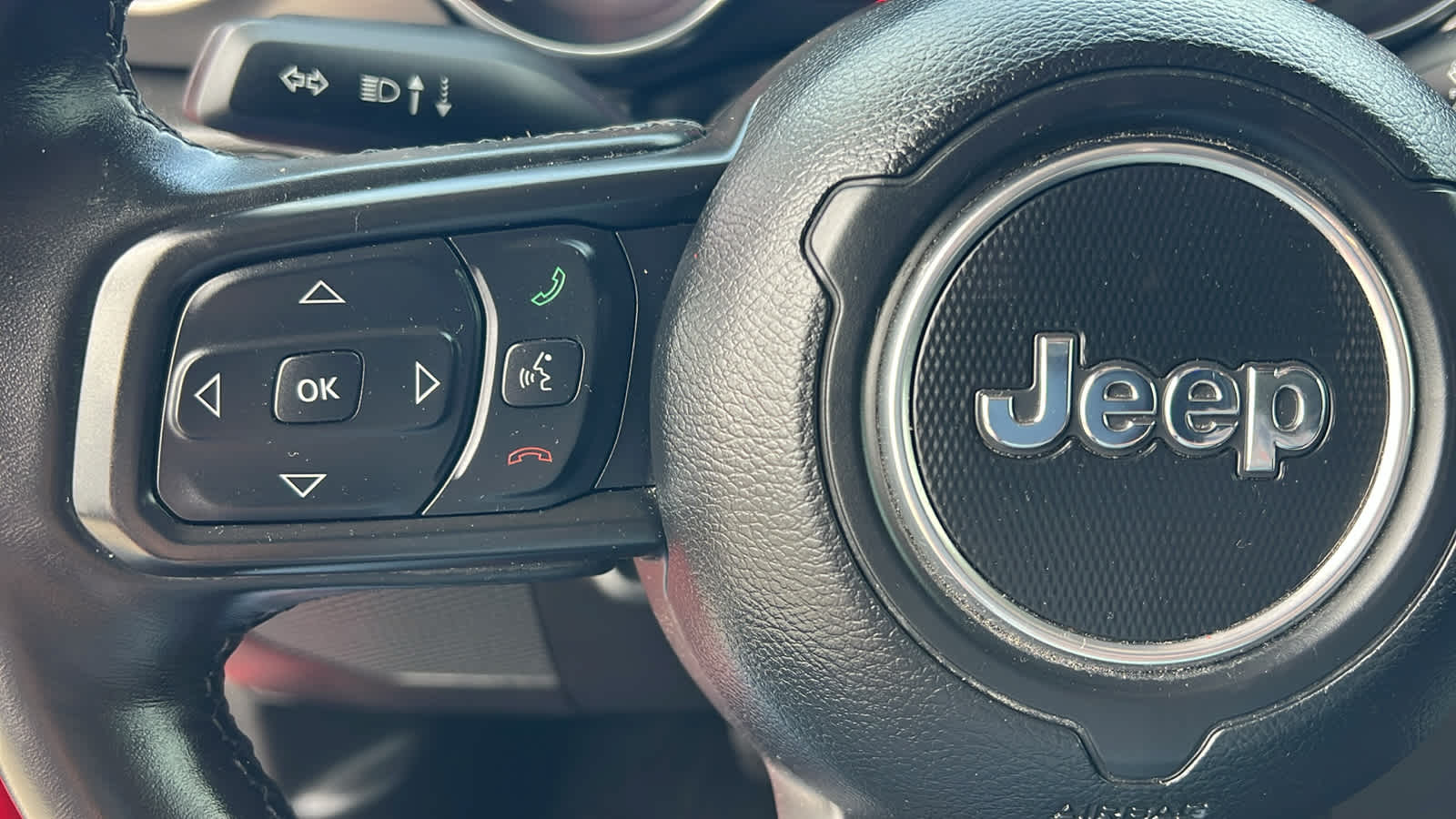 Thumbnail: 2022 Jeep Wrangler - 19