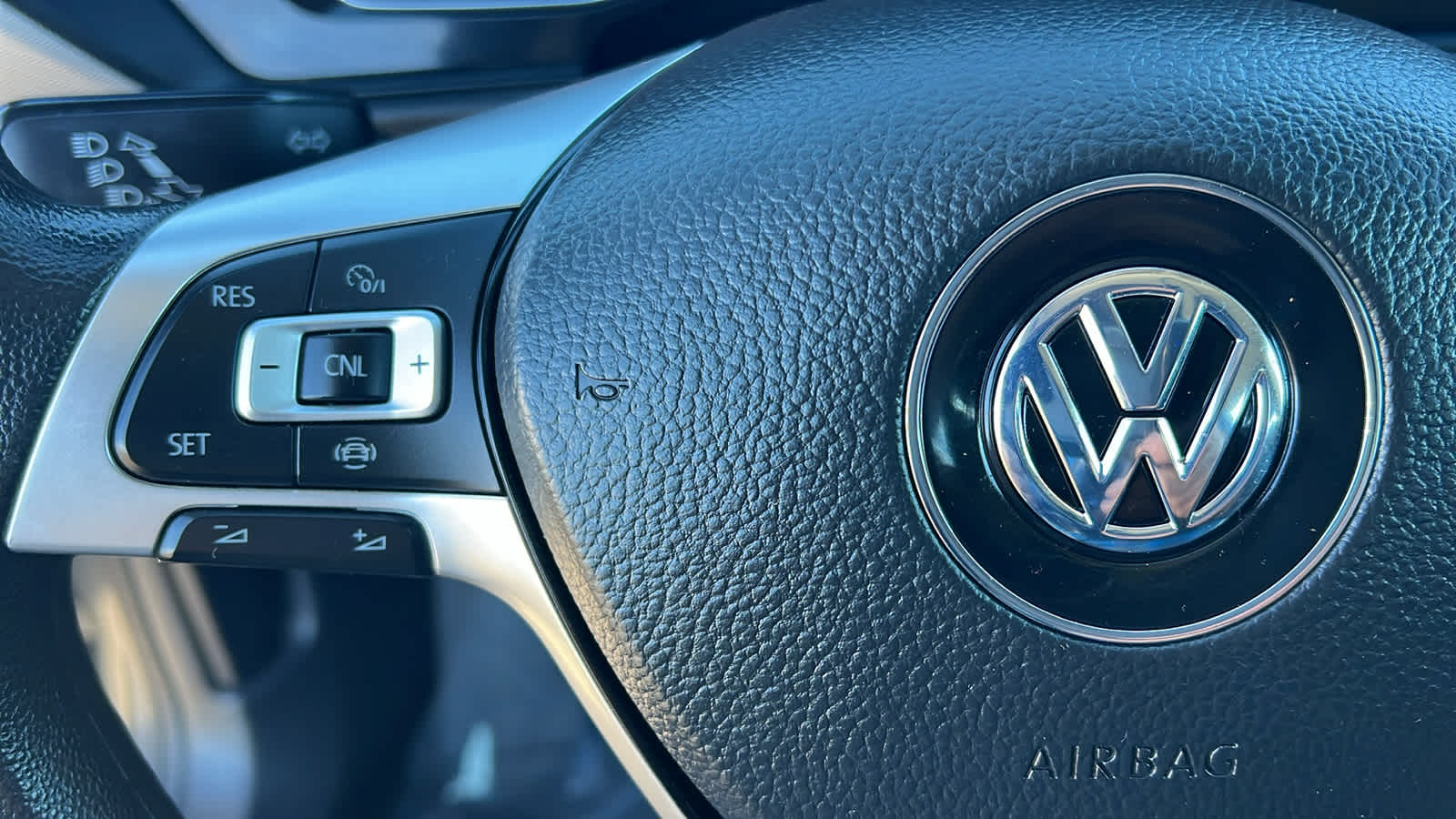 Thumbnail: 2019 Volkswagen Jetta - 19