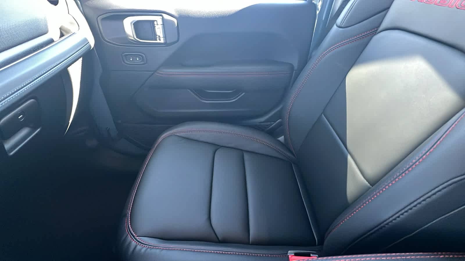 Thumbnail: 2026 Jeep Wrangler - 12