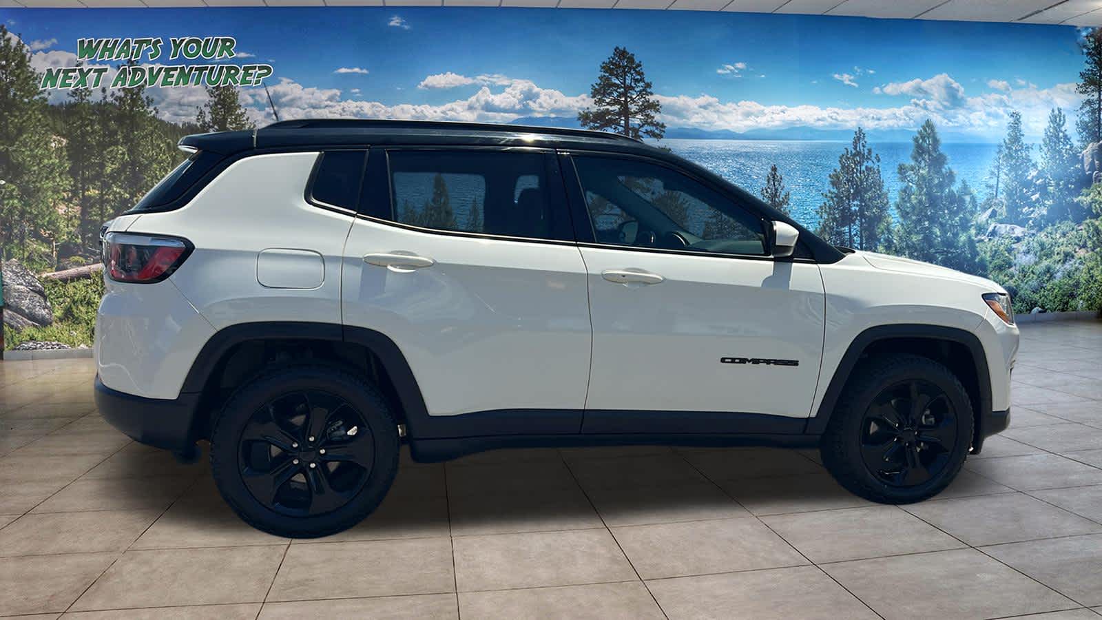 Thumbnail: 2018 Jeep Compass - 4