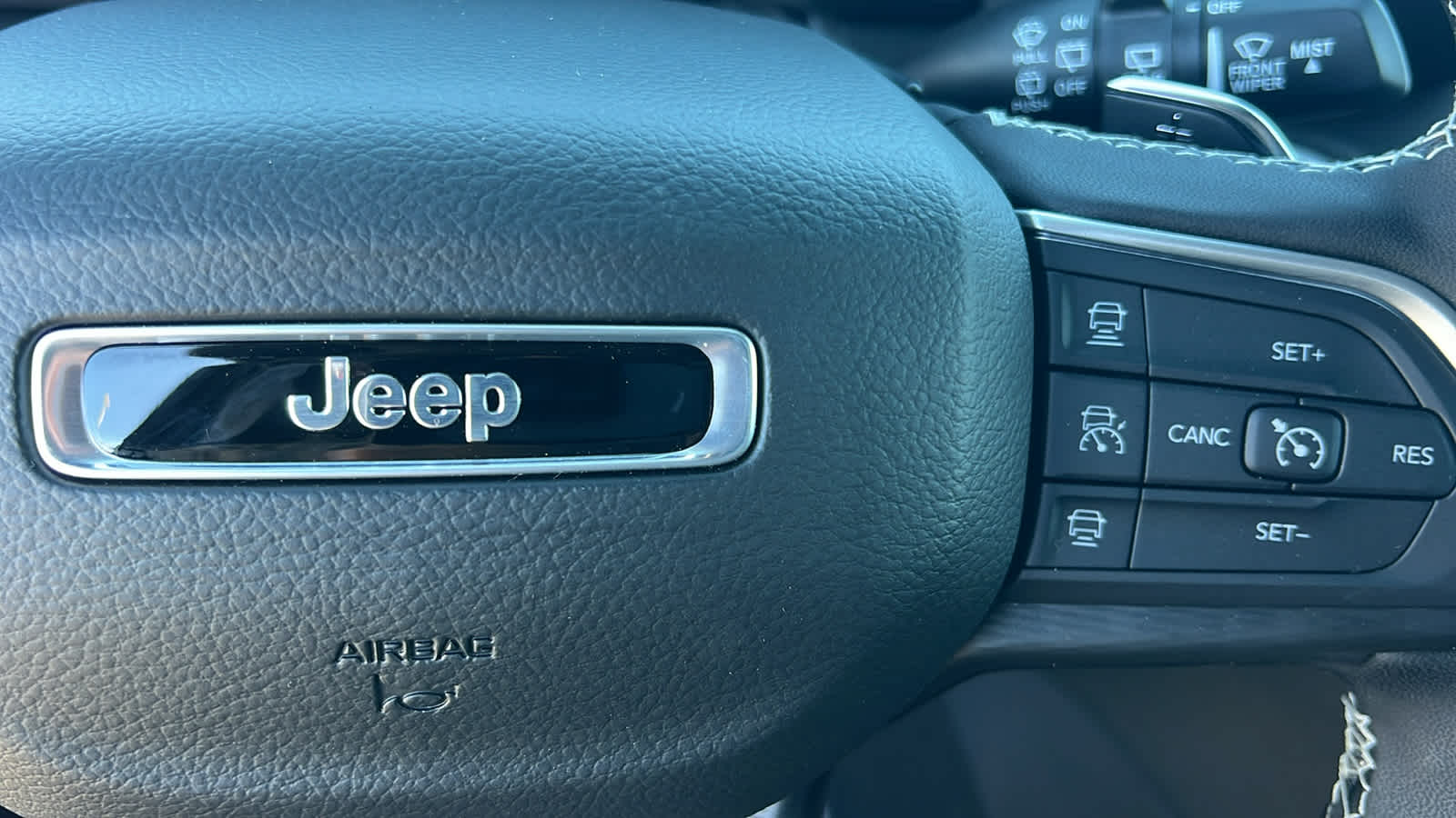 Thumbnail: 2026 Jeep Grand Cherokee - 20