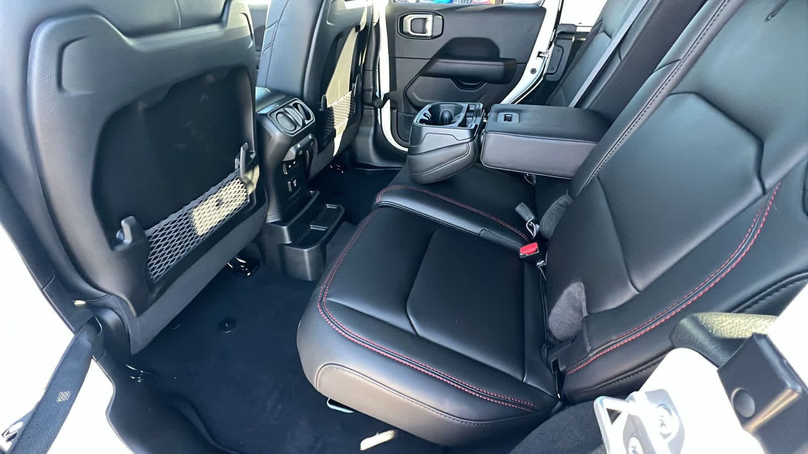 Thumbnail: 2026 Jeep Wrangler - 24