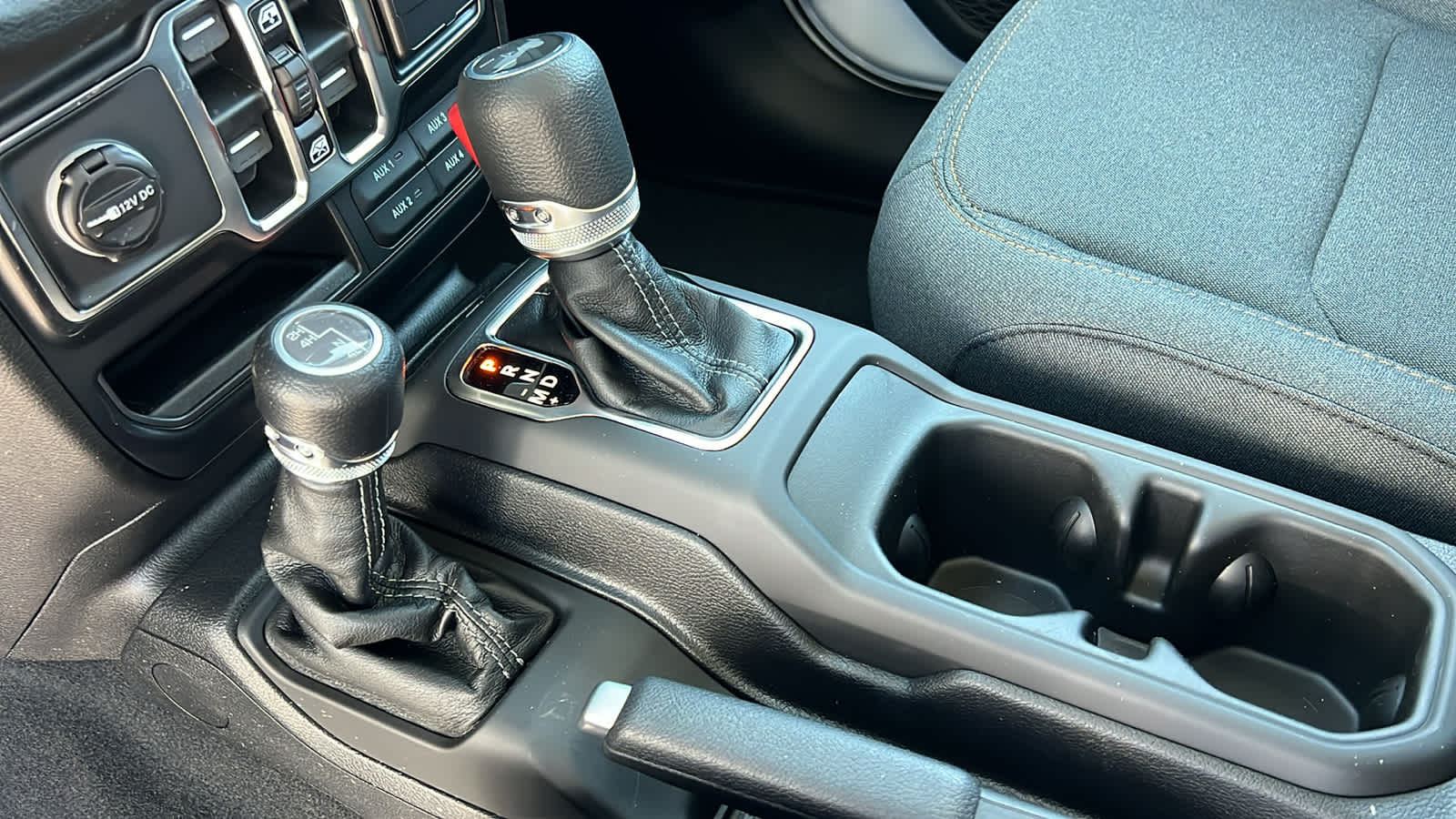 Thumbnail: 2026 Jeep Wrangler - 13