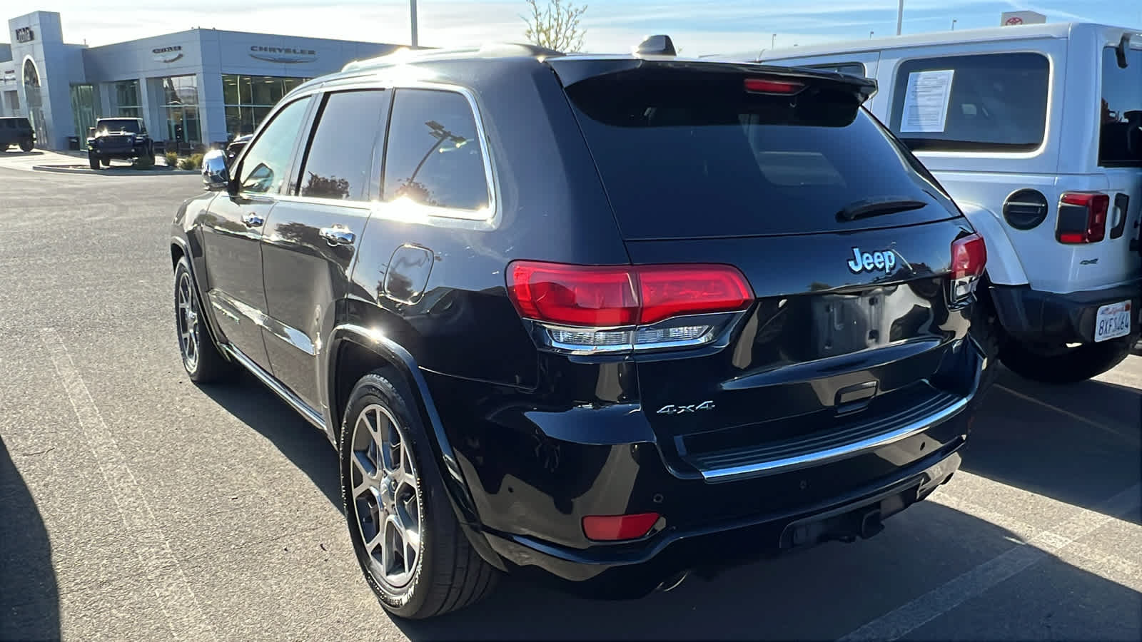 Thumbnail: 2020 Jeep Grand Cherokee - 7