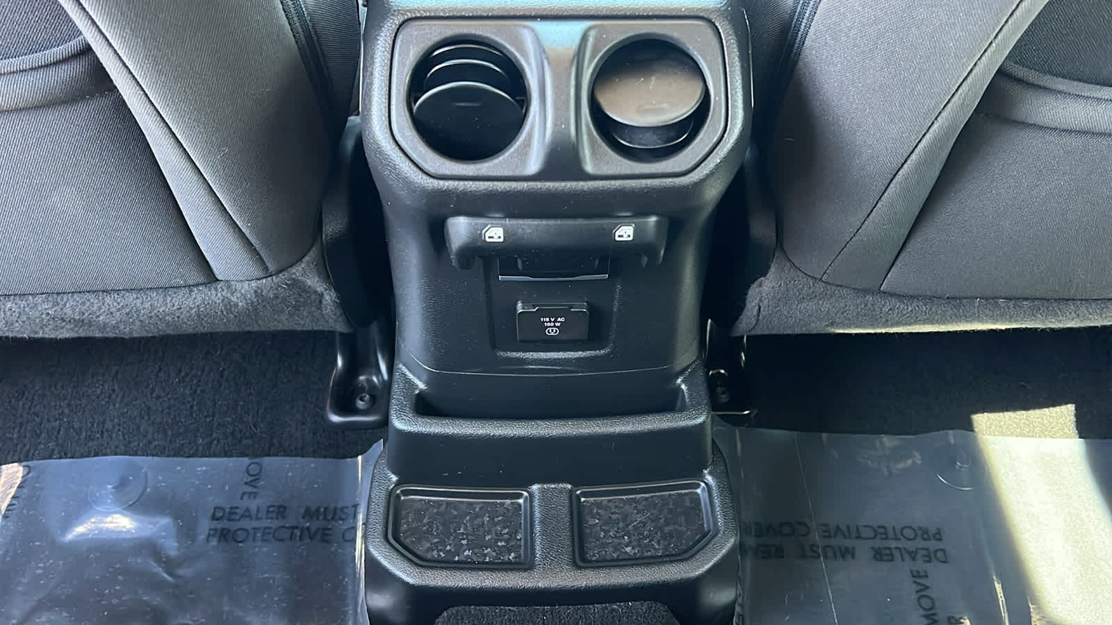 Thumbnail: 2023 Jeep Wrangler - 25