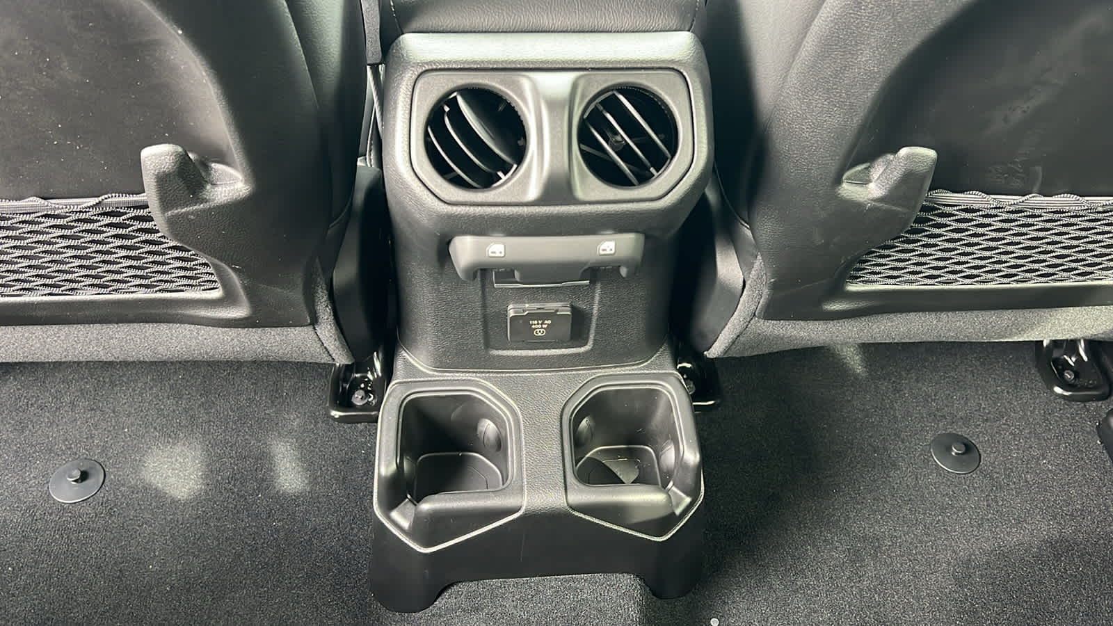 Thumbnail: 2026 Jeep Gladiator - 25