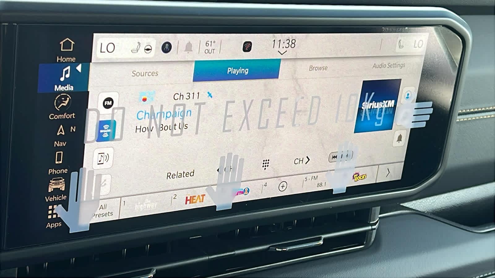 Thumbnail: 2026 Jeep Wrangler - 15