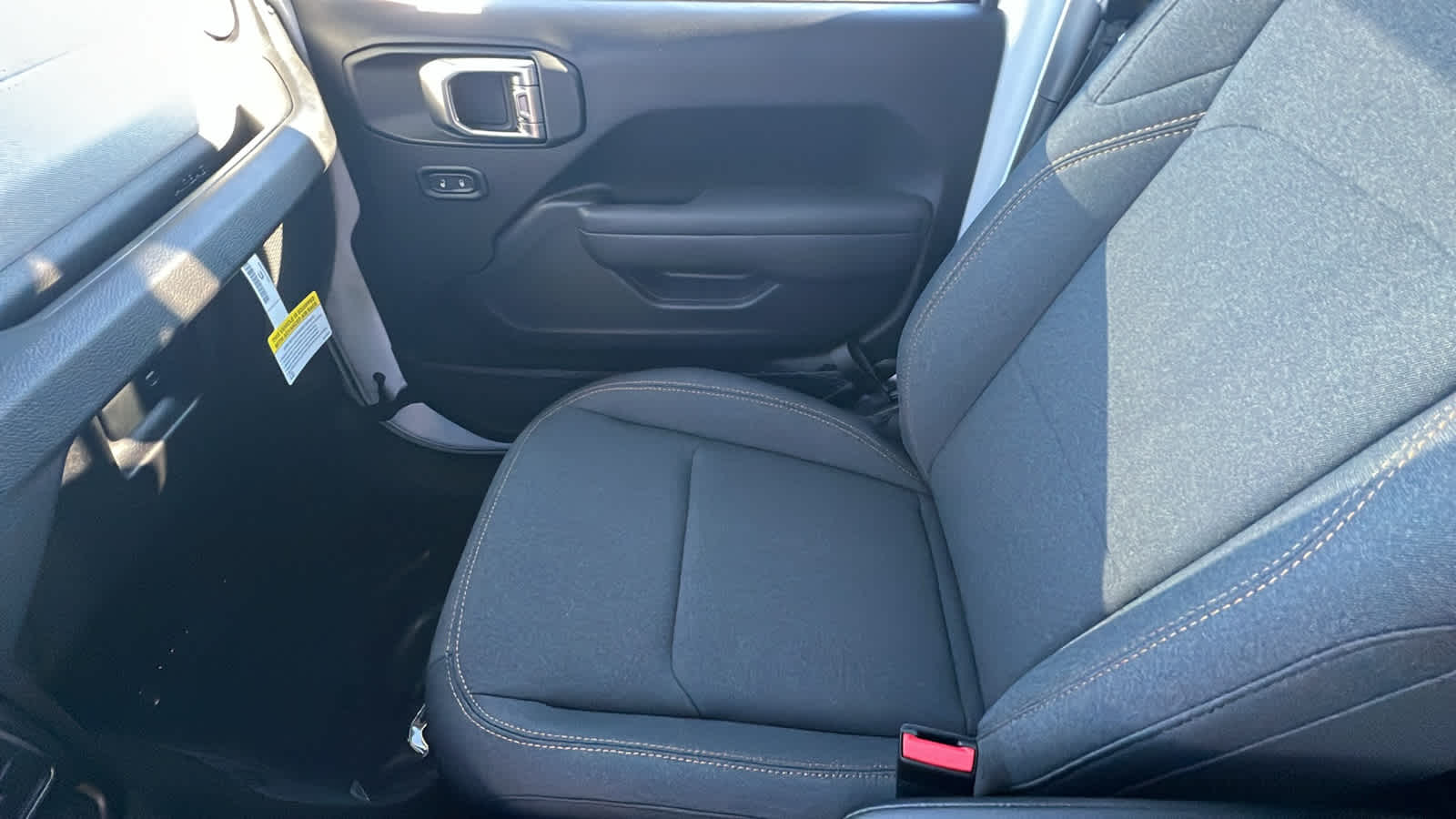 Thumbnail: 2026 Jeep Gladiator - 12