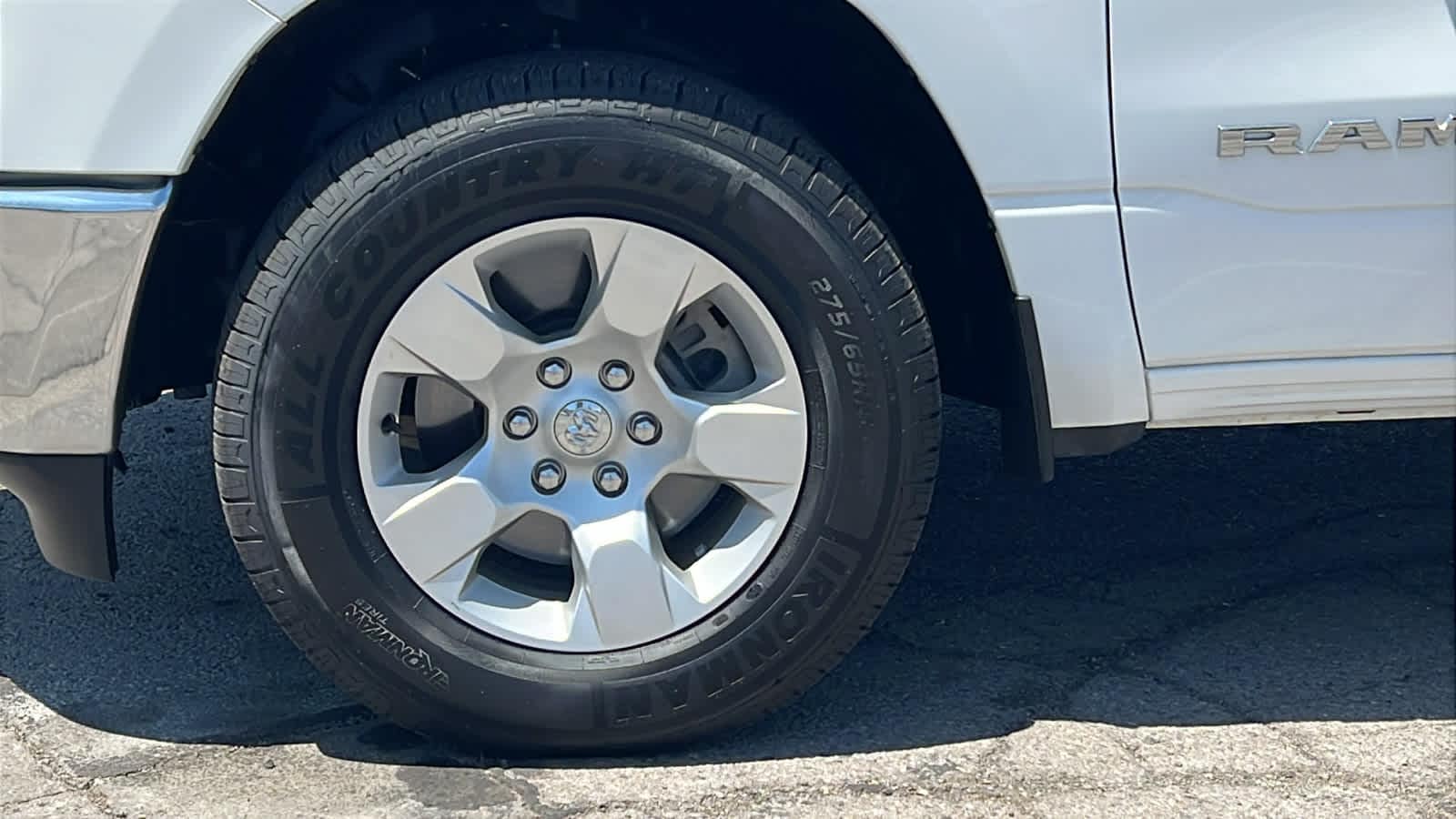 2023 RAM 1500 Big Horn 9