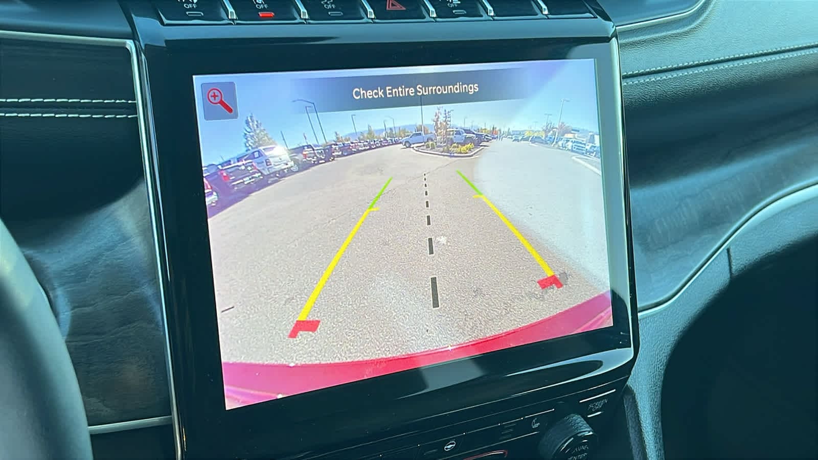 Thumbnail: 2023 Jeep Grand Cherokee - 16