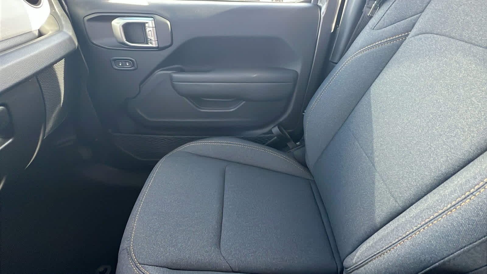 Thumbnail: 2026 Jeep Wrangler - 12