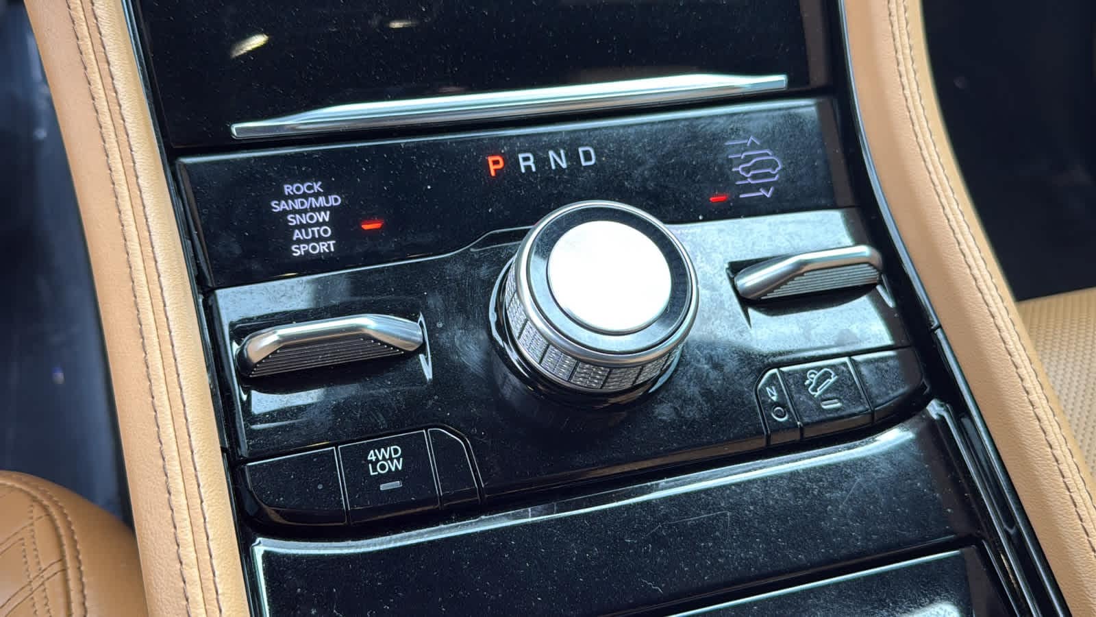 Thumbnail: 2022 Jeep Grand Cherokee - 13